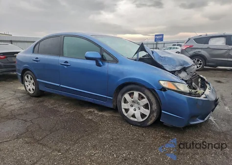 2010 Honda Civic Lx z USA, uszkodzony, nr VIN 19XFA1F51AE076738